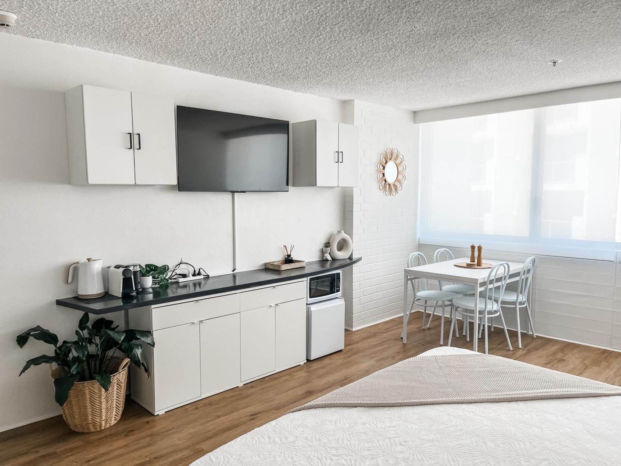 Coastal Calm Studio - A Private Studio With A Personal Touch Marcoola Bagian luar foto